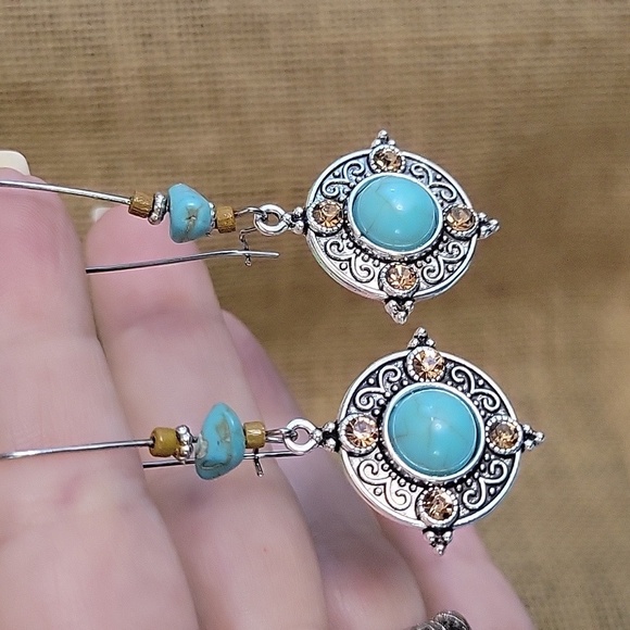 🔥LAST PAIR🔥 TOPAZ SPARKLE SOUTHWESTERN LONG DROP EARRINGS - Picture 1 of 8